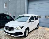 MERCEDES-BENZ T 180 d Premium Long