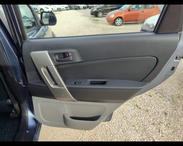DAIHATSU TERIOS 1.5 4WD SX O/F - foto 24