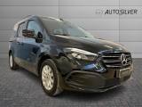 MERCEDES-BENZ T 180 d Premium