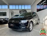 VOLKSWAGEN Tiguan 1.4 TSI Business BMT *NEOPATENTATI*