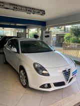 ALFA ROMEO Giulietta 1.6 JTDm-2 105 CV Distinctive