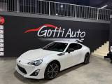 TOYOTA GT86 WHITE PERLA SPOILER CARBONIO