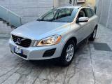 VOLVO XC60 D4 Geartronic Momentum