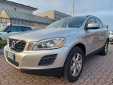 VOLVO XC60 D3 AWD Geartronic Momentum Tagliandi Volvo Unicopr