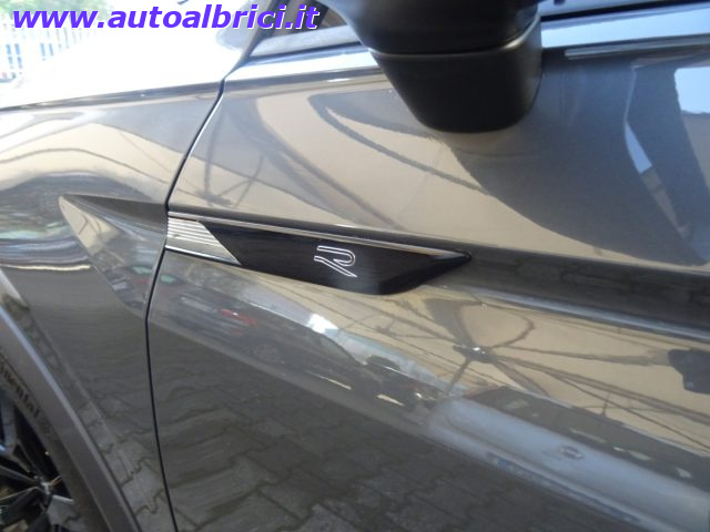 VOLKSWAGEN TIGUAN 1.5 TSI 150 CV DSG ACT R-LINE - foto 12