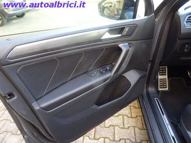 VOLKSWAGEN TIGUAN 1.5 TSI 150 CV DSG ACT R-LINE - foto 14