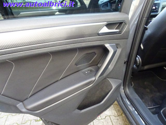 VOLKSWAGEN TIGUAN 1.5 TSI 150 CV DSG ACT R-LINE - foto 27