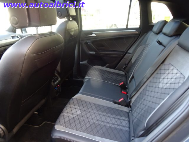 VOLKSWAGEN TIGUAN 1.5 TSI 150 CV DSG ACT R-LINE - foto 28