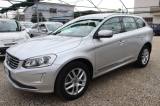 VOLVO XC60 D5 AWD Geartronic Summum