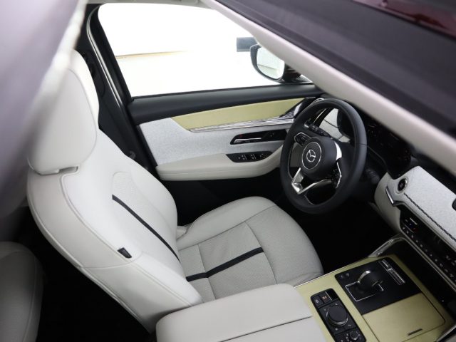 MAZDA CX-80 3.3L E-SKYACTIV D M HYBRID AWD T - foto 46