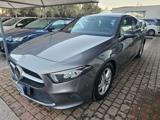 MERCEDES-BENZ A 180 d Automatic Business