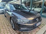 VOLKSWAGEN Passat Variant 1.6 TDI SCR DSG Business BMT