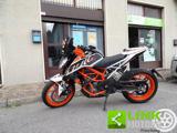 KTM 390 Duke Duke