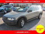 VOLVO XC70 2.4 D5 20v aut. AWD -omol. 7 POSTI-Iscrivibile ASI