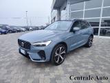 VOLVO XC60 B4 (d) AWD automatico Ultimate Dark