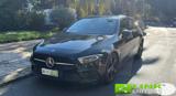 MERCEDES-BENZ A 200 Premium