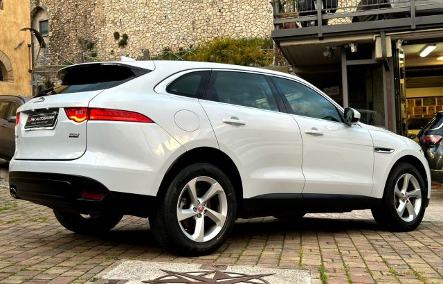 JAGUAR F-PACE 2.0 D 180 CV AWD AUT. PORTFOLIO  - foto 33