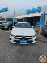 MERCEDES-BENZ A 180 d Automatic Premium