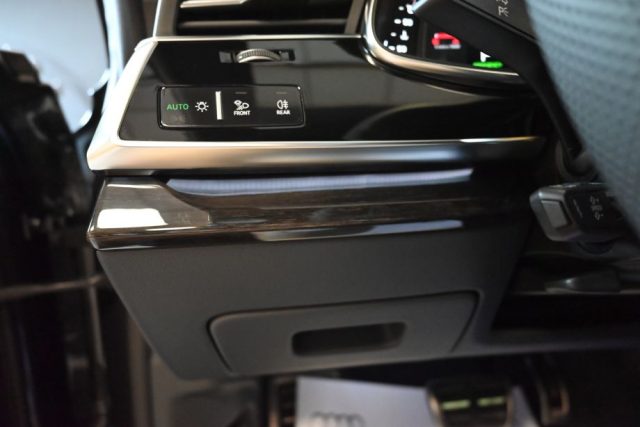 AUDI Q8 MY2026 50TDI Q.TIP.3XS-LINE TET. - foto 41