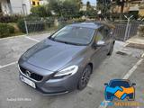 VOLVO V40 D2   MOMENTUM