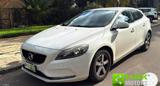 VOLVO V40 Cross Country D2 Momentum