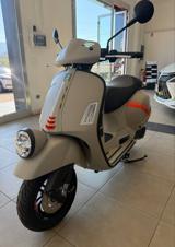 PIAGGIO Vespa 300 GTV FARO BASSO