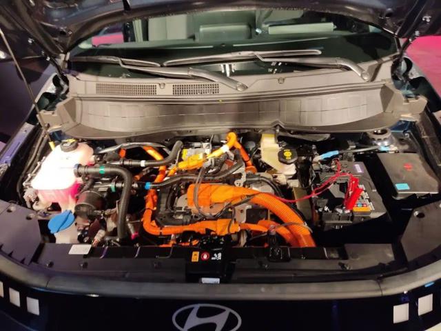 HYUNDAI INSTER 49 KWH XCLASS NUOVE IN OFFERTA - foto 22