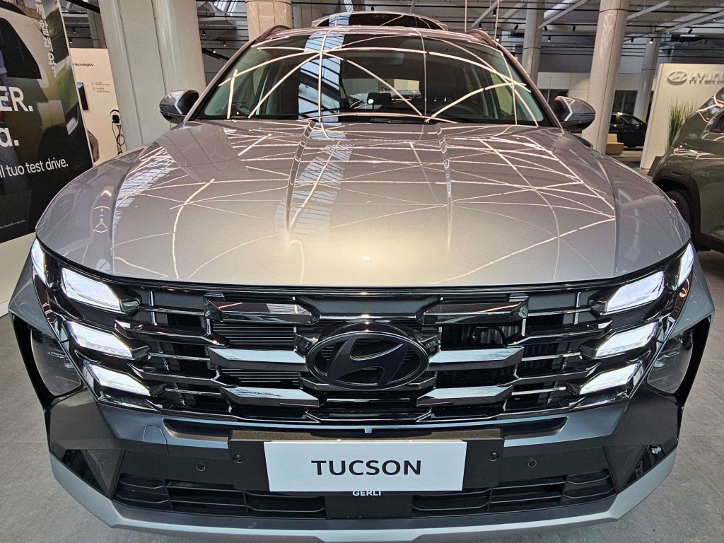 HYUNDAI Tucson 1.6 HEV FULL HYBRID EXCELLENCE KM0