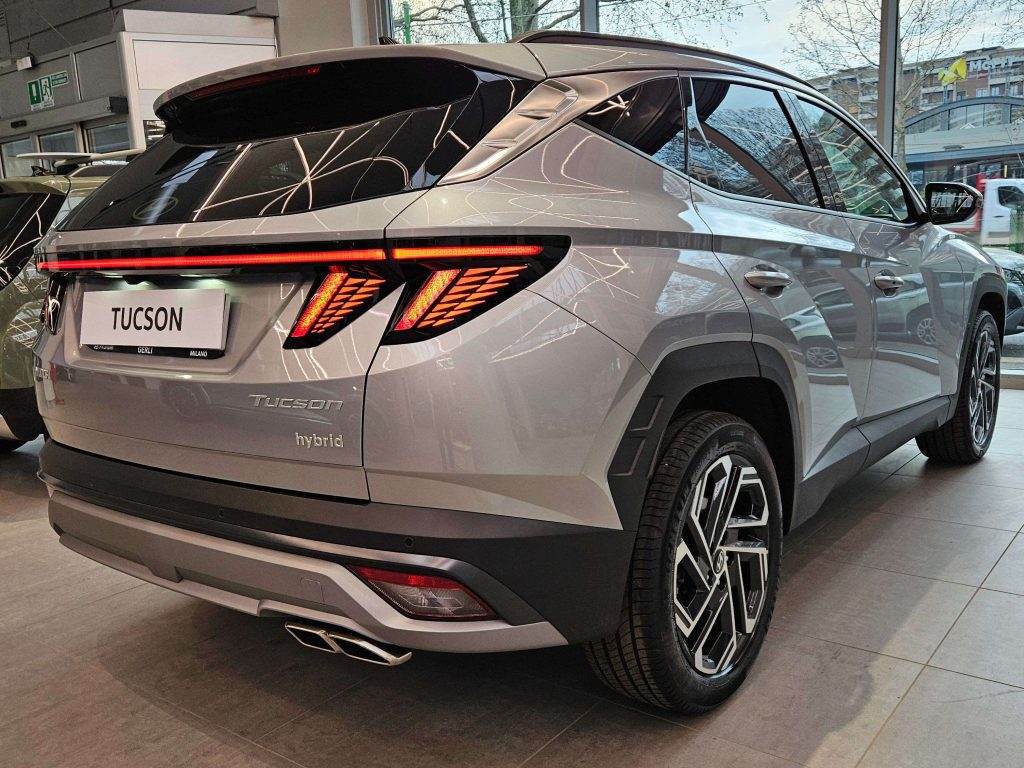 HYUNDAI Tucson 1.6 HEV FULL HYBRID EXCELLENCE KM0