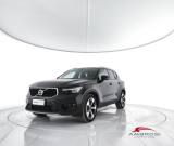 VOLVO XC40 Mild Hybrid B3 automatico Core