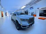 DODGE RAM CREW CAB 5.7 V8