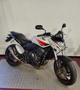 HONDA Hornet 600 .