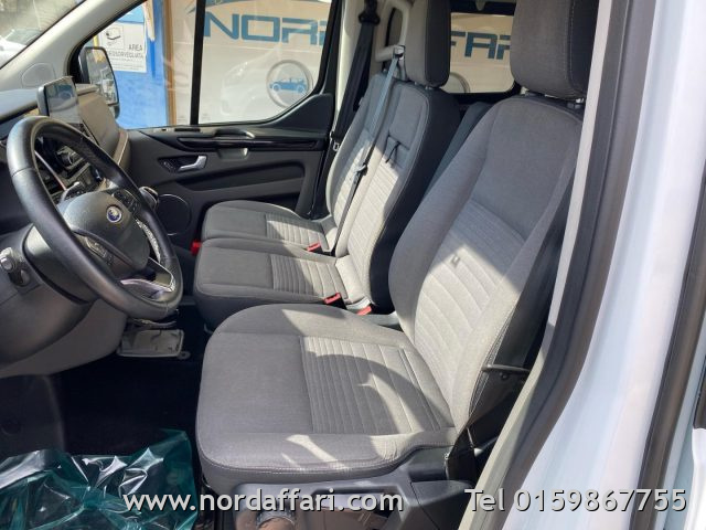 FORD Tourneo Custom - foto: 19