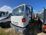 NISSAN ATLEON  ANNO 2005 CON CASSONE RIBALT. TRILAT.