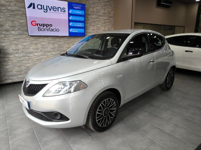 LANCIA Ypsilon Argento metallizzato