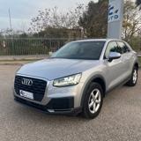 AUDI Q2 35 TDI Business