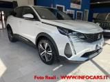 PEUGEOT 3008 Hybrid PHEV 225 e-EAT8 Allure Pack promo