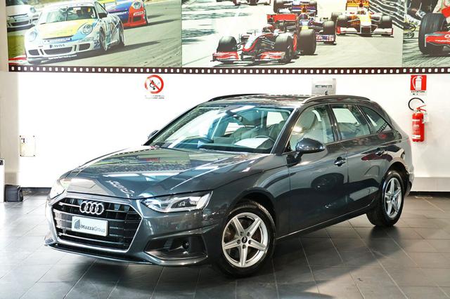 AUDI A4 Grigio Manhattan metallized