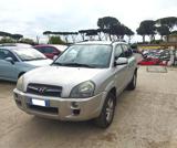 HYUNDAI Tucson 2.0d 4WD 150cv CERCHI IN LEGA LETTORE CD/MP3/USB