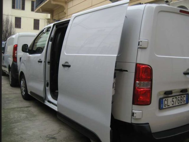 OPEL VIVARO 1.5 DIESEL 120 CV S-S PL-TN ENJO - foto 15