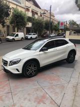 MERCEDES-BENZ GLA 200 d Enduro Activity
