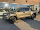 TOYOTA Hilux 2.8 D-4D A/T 4WD 48V 4 porte Double Cab Invincible