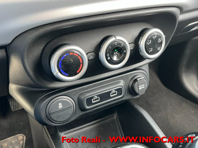 FIAT 500L usata, con Touch screen