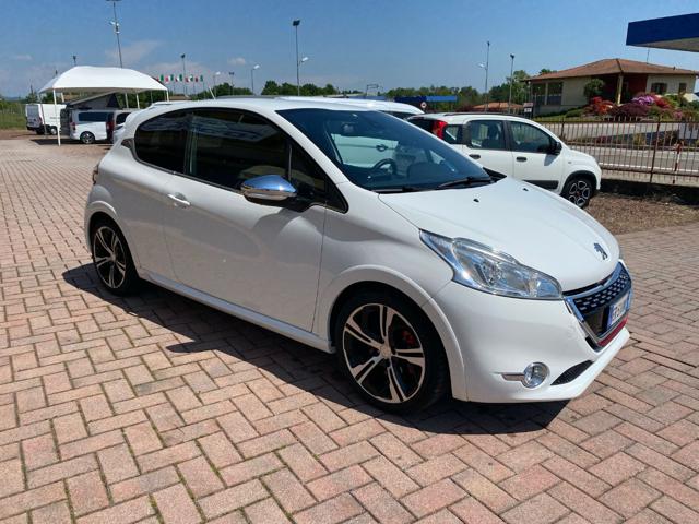 PEUGEOT 208 - foto: 7