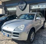 PORSCHE Cayenne 3.2 V6 cat