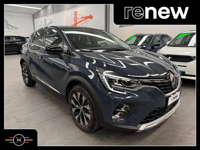 RENAULT Captur Blu pastello