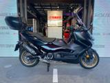 YAMAHA T-Max 560 .