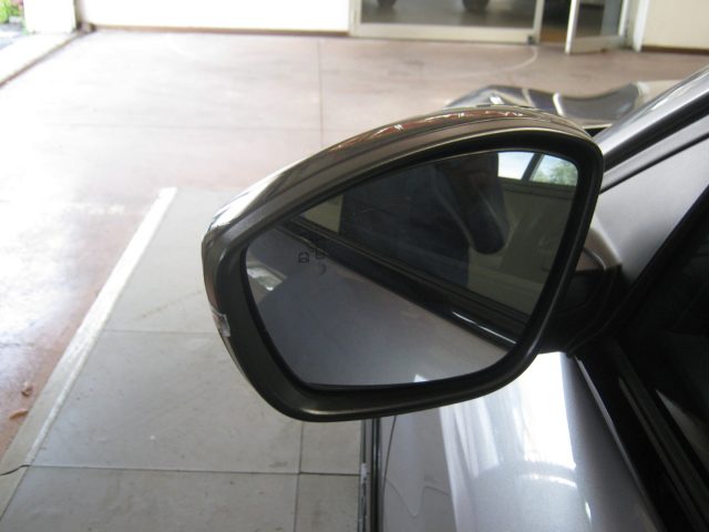 PEUGEOT 208 PURETECH 100 STOP&START EAT8 5 P - foto 23