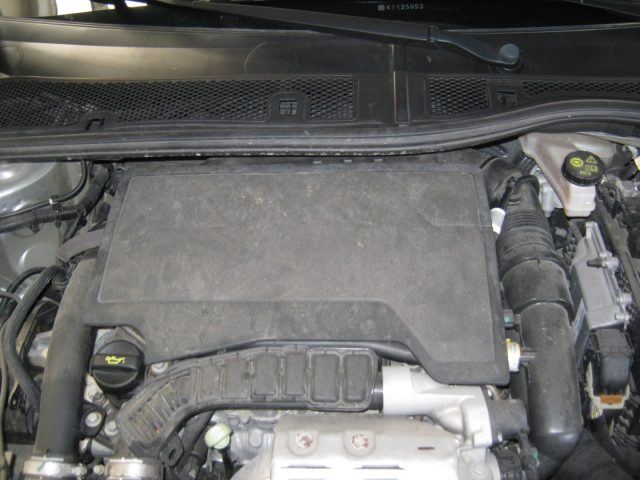 PEUGEOT 208 PURETECH 100 STOP&START EAT8 5 P - foto 35