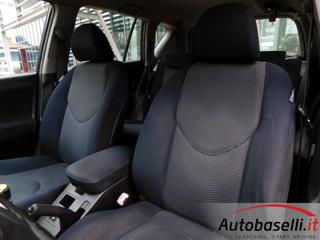 TOYOTA RAV 4 usata, con Fendinebbia